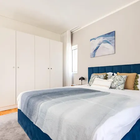 Apartment Bombarda Homes *