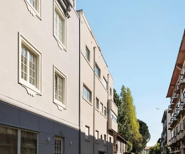 Bombarda Homes Apartman *