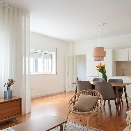 아파트 Bombarda Homes *