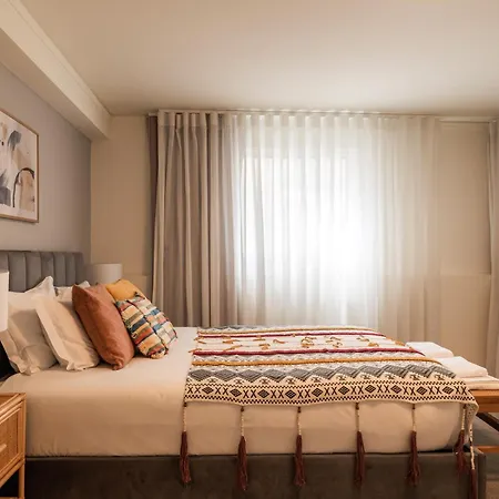 Bombarda Homes 아파트